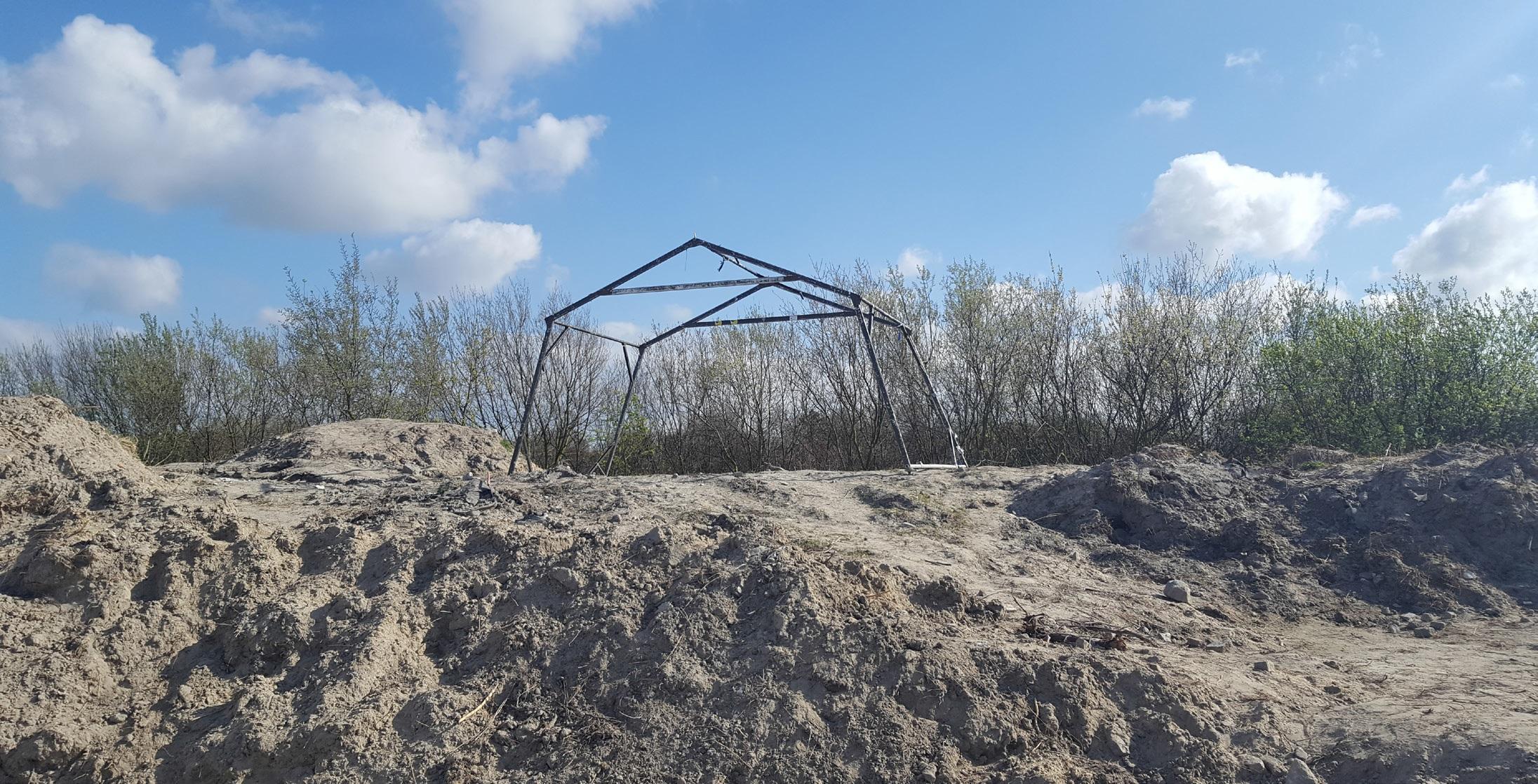 Calais, The Jungle. Northern part. April 2016. Credit: Giovanna Astolfo DPU Dialogues in Development: Space, Politics and imperfect citizenship: a debate on migration policy and forms of life at the edge of Europe